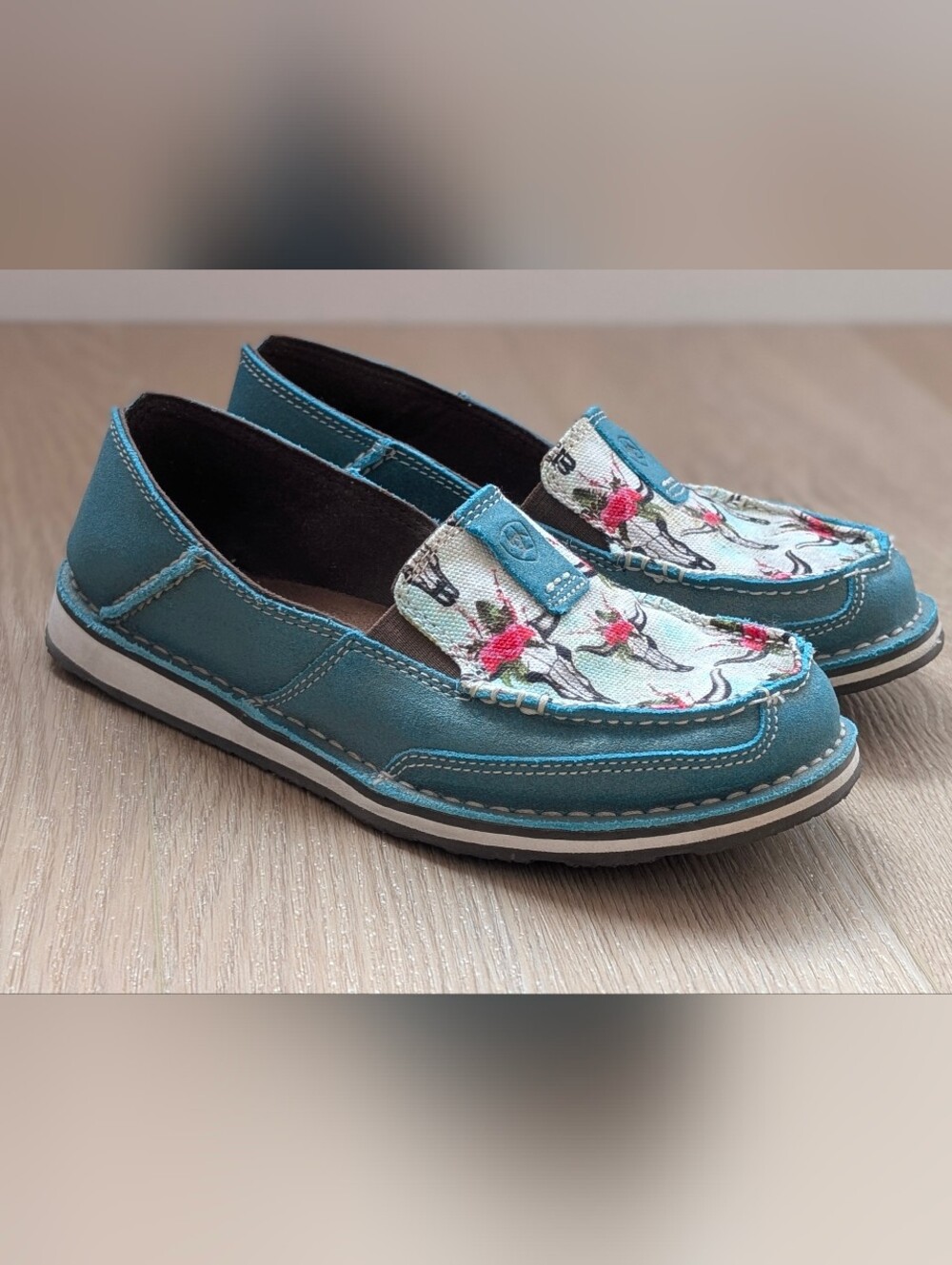 Ariat Women's Cruisers And Roses